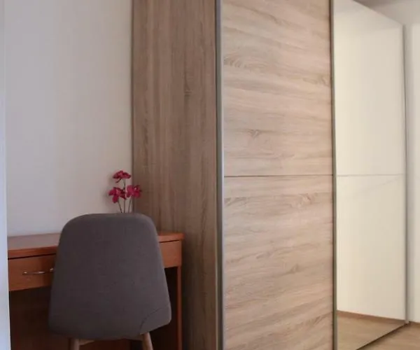 Kruna Rd Opatija, Matulji, Rukavac (Primorje-Gorski Kotar)